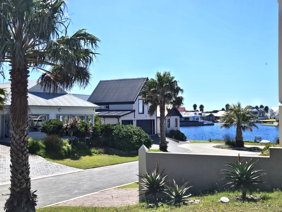 3 Bedroom Property for Sale in Marina Martinique Eastern Cape